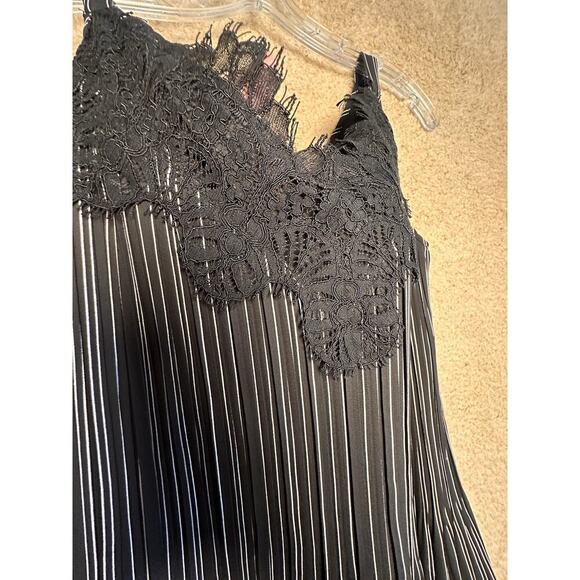 Chico's Convertible Striped Tank Black Lace Pleated Peplum Women’s Sz 0 (4-6 US) - Picture 5 of 16
